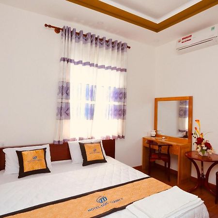Hotel Duc Thanh Chi Khu Co Ong Екстериор снимка