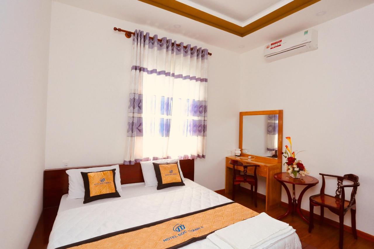 Hotel Duc Thanh Chi Khu Co Ong Екстериор снимка