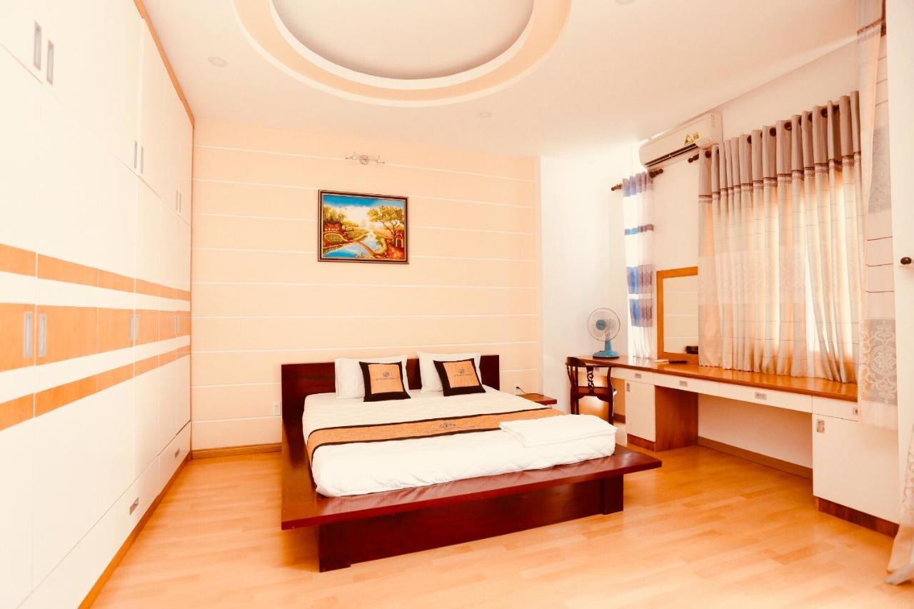 Hotel Duc Thanh Chi Khu Co Ong Екстериор снимка