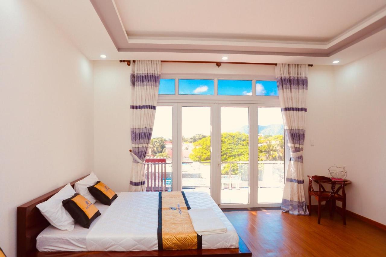 Hotel Duc Thanh Chi Khu Co Ong Екстериор снимка